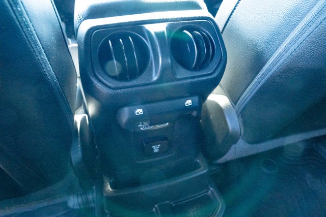 2022 Jeep Wrangler Unlimited Sahara 4x4