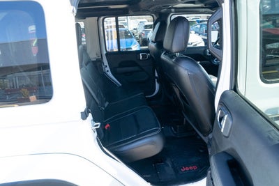 2022 Jeep Wrangler Unlimited Sahara 4x4