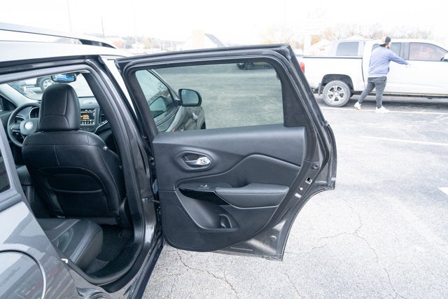 2023 Jeep Cherokee Altitude Lux 4x4