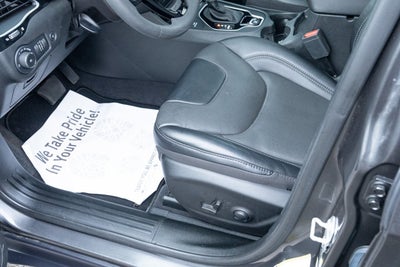 2023 Jeep Cherokee Altitude Lux 4x4