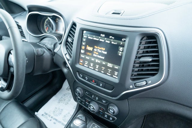 2023 Jeep Cherokee Altitude Lux 4x4