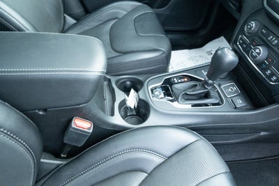 2023 Jeep Cherokee Altitude Lux 4x4