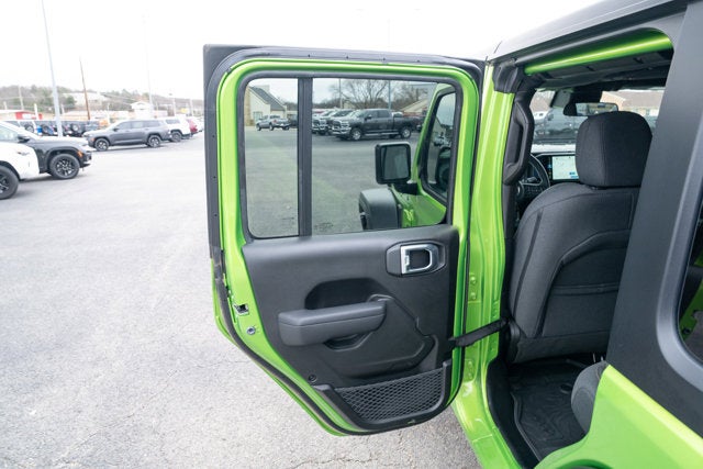 2025 Jeep Wrangler 4-Door Summit 4x4