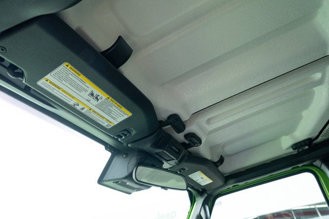 2025 Jeep Wrangler 4-Door Summit 4x4