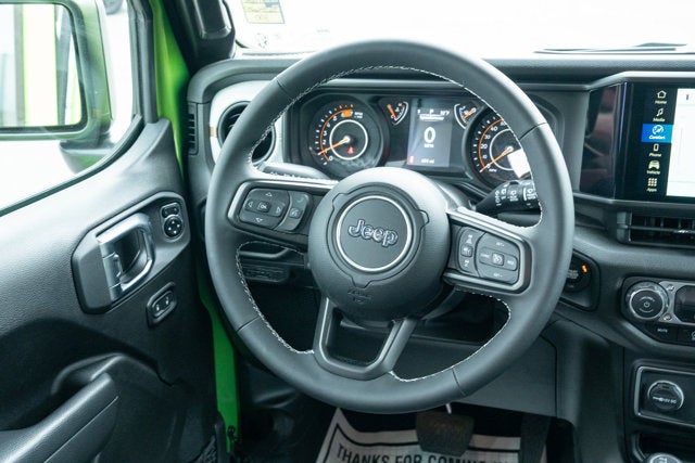 2025 Jeep Wrangler 4-Door Summit 4x4