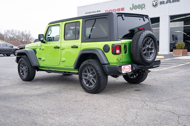 2025 Jeep Wrangler 4-Door Summit 4x4