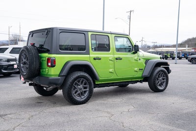 2025 Jeep Wrangler 4-Door Summit 4x4