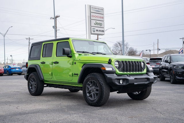 2025 Jeep Wrangler 4-Door Summit 4x4