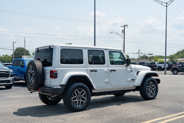 2025 Jeep Wrangler 4-Door Sahara 4x4