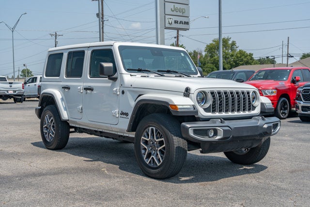 2025 Jeep Wrangler 4-Door Sahara 4x4