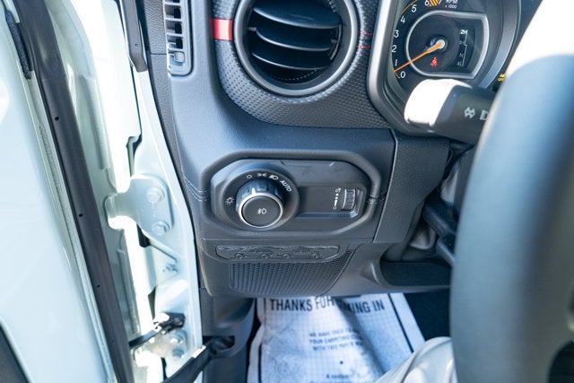 2027 Jeep Wrangler WRANGLER 4-DOOR RUBICON