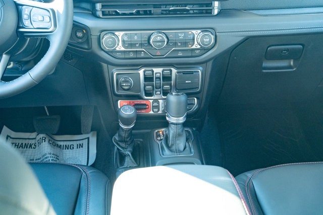 2027 Jeep Wrangler WRANGLER 4-DOOR RUBICON