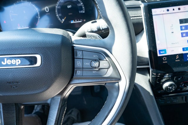 2023 Jeep Grand Cherokee Limited 4x2