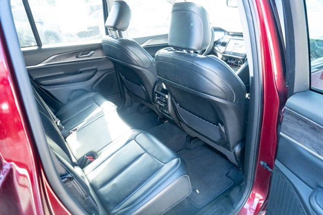 2023 Jeep Grand Cherokee Limited 4x2
