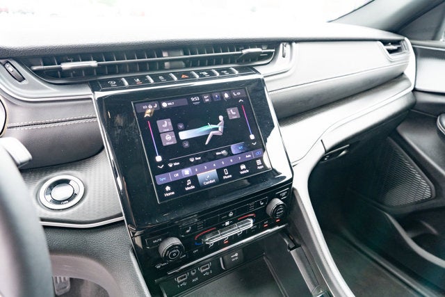 2025 Jeep Grand Cherokee Altitude 4x4