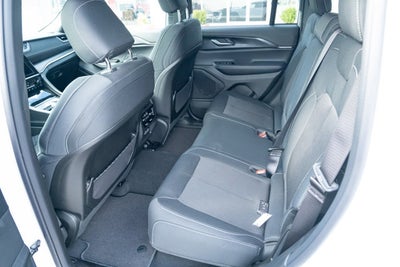 2026 Jeep Grand Cherokee GRAND CHEROKEE LAREDO X 4X4