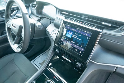 2026 Jeep Grand Cherokee GRAND CHEROKEE LAREDO X 4X4