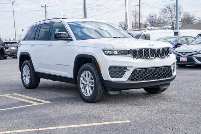 2026 Jeep Grand Cherokee GRAND CHEROKEE LAREDO X 4X4