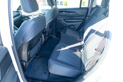 2024 Jeep Grand Cherokee Laredo 4x4