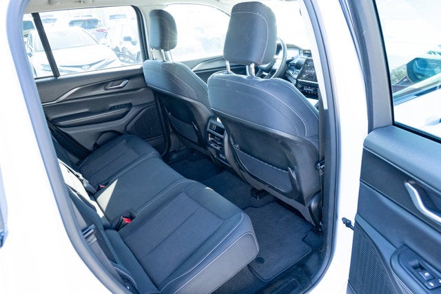 2024 Jeep Grand Cherokee Laredo 4x4