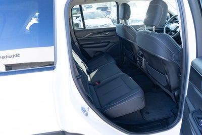 2024 Jeep Grand Cherokee Laredo 4x4