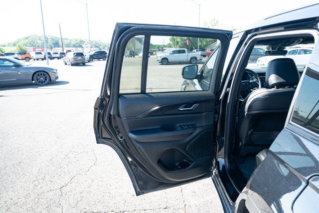 2025 Jeep Grand Cherokee Altitude 4x4
