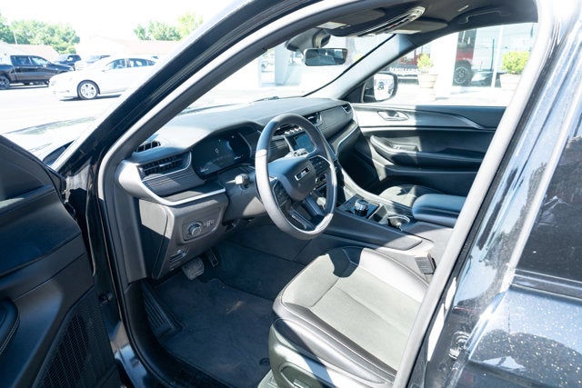 2025 Jeep Grand Cherokee Altitude 4x4
