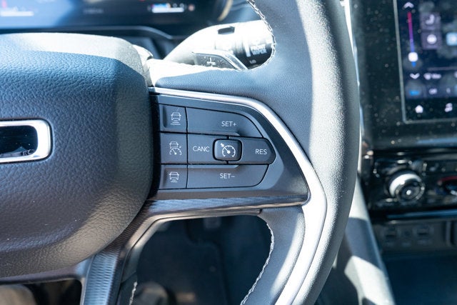 2025 Jeep Grand Cherokee Altitude 4x4