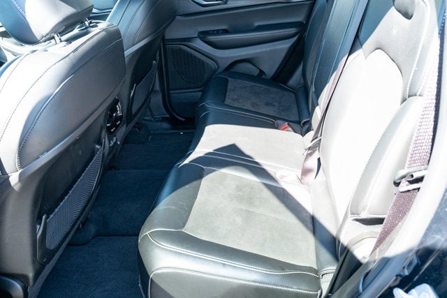 2025 Jeep Grand Cherokee Altitude 4x4