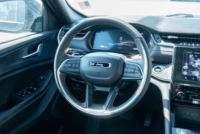 2025 Jeep Grand Cherokee Altitude 4x4