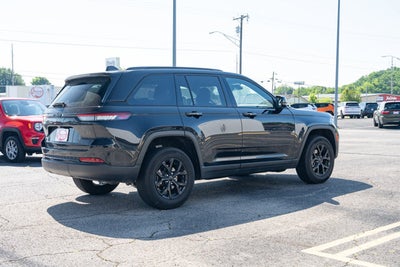 2025 Jeep Grand Cherokee Altitude 4x4