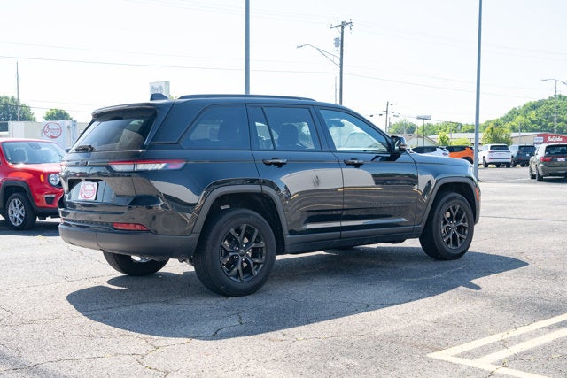 2025 Jeep Grand Cherokee Altitude 4x4