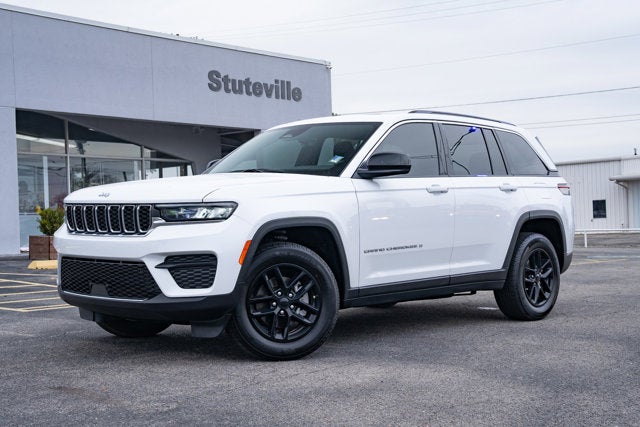 2025 Jeep Grand Cherokee Laredo X 4x4