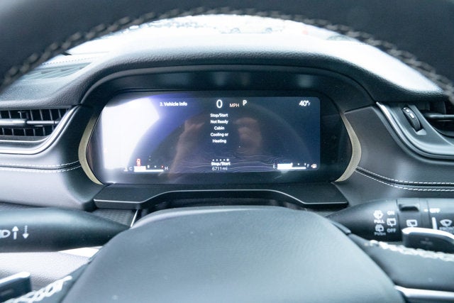 2025 Jeep Grand Cherokee Laredo X 4x4