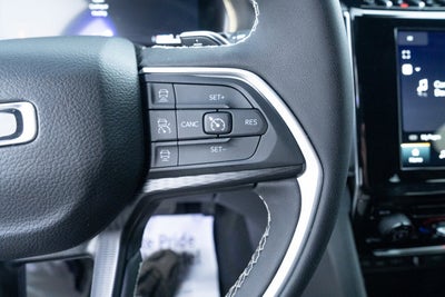 2025 Jeep Grand Cherokee Laredo X 4x4