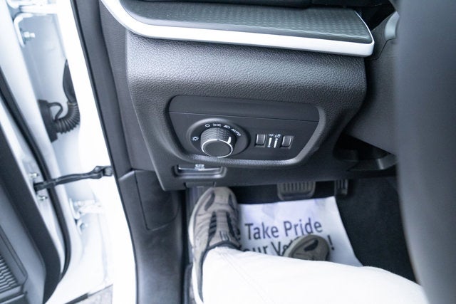 2025 Jeep Grand Cherokee Laredo X 4x4