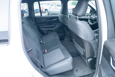 2025 Jeep Grand Cherokee Laredo X 4x4