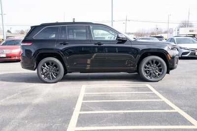2026 Jeep Grand Cherokee GRAND CHEROKEE LIMITED RESERVE 4X4