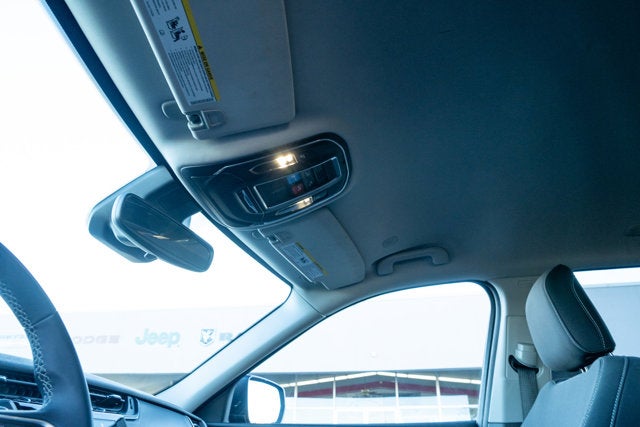 2023 Jeep Grand Cherokee L Laredo 4x4