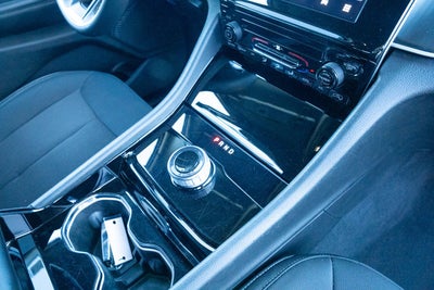 2023 Jeep Grand Cherokee L Laredo 4x4