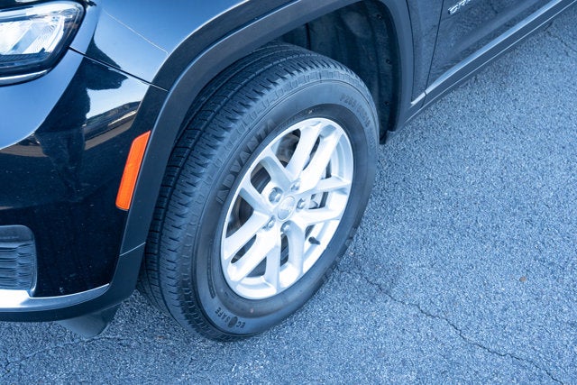 2023 Jeep Grand Cherokee L Laredo 4x4