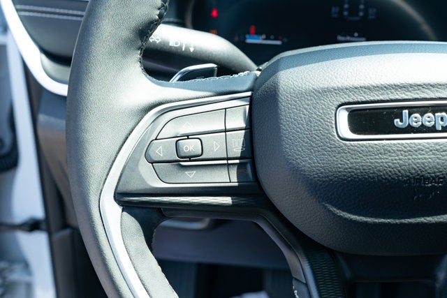 2024 Jeep Grand Cherokee L Altitude X 4x4