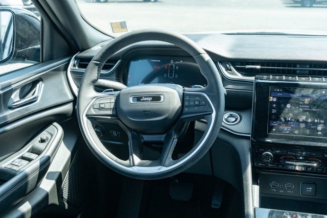 2024 Jeep Grand Cherokee L Altitude X 4x4