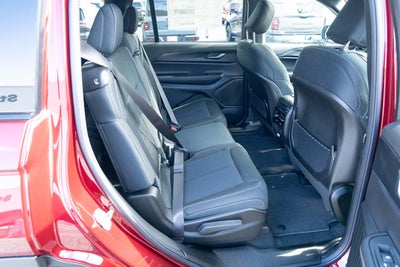 2025 Jeep Grand Cherokee GRAND CHEROKEE L LAREDO X 4X4