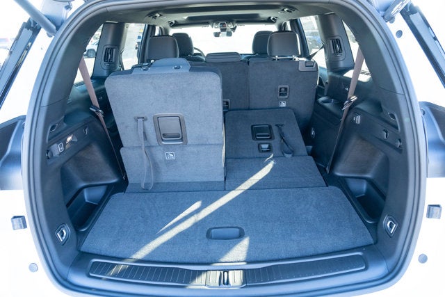 2025 Jeep Grand Cherokee GRAND CHEROKEE L LAREDO X 4X4