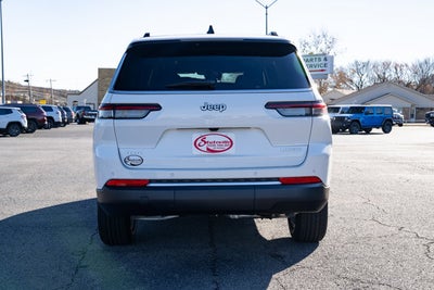 2025 Jeep Grand Cherokee GRAND CHEROKEE L LAREDO X 4X4