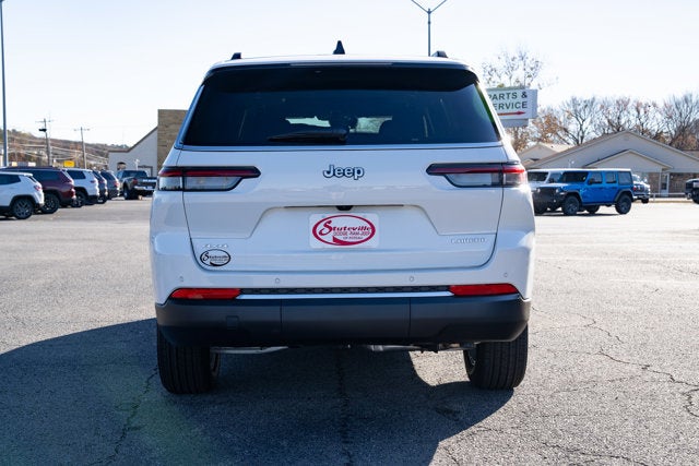 2025 Jeep Grand Cherokee GRAND CHEROKEE L LAREDO X 4X4