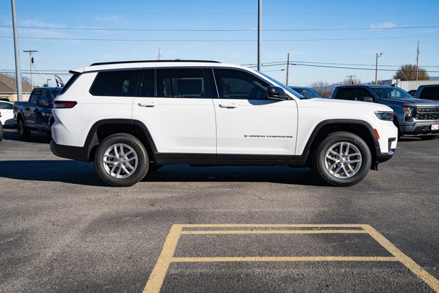2025 Jeep Grand Cherokee GRAND CHEROKEE L LAREDO X 4X4