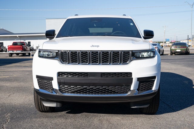 2025 Jeep Grand Cherokee GRAND CHEROKEE L LAREDO X 4X4
