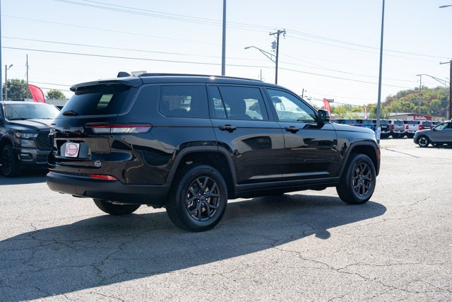 2027 Jeep Grand Cherokee GRAND CHEROKEE L LAREDO ALTITUDE 4X4